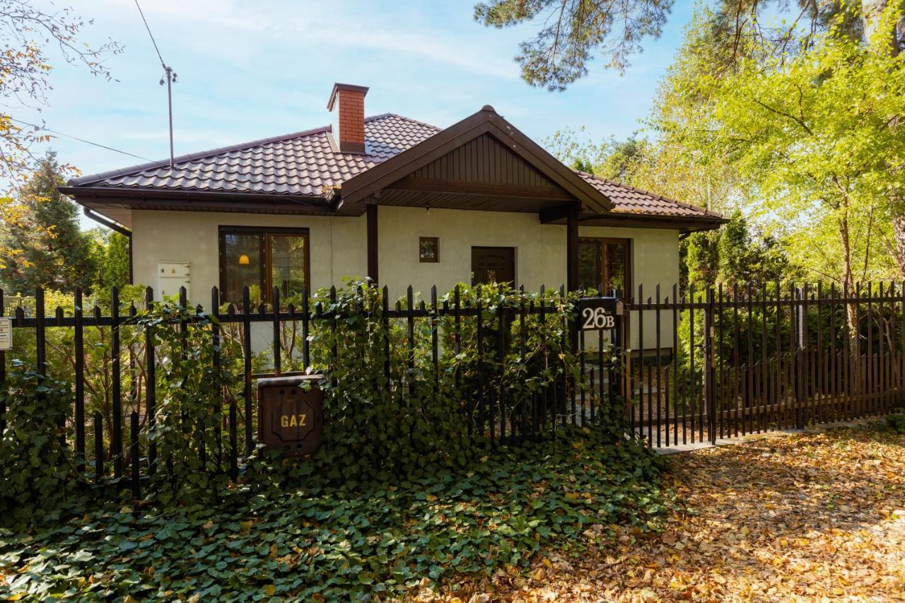 Holiday House Cinema Experience Warsaw Michalowice By Renters Villa Exterior photo